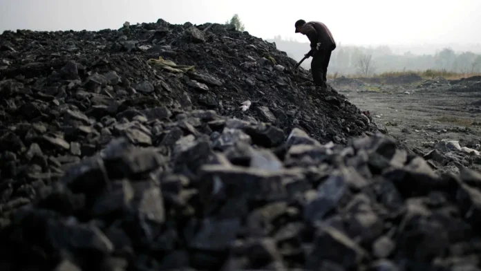 At least 82 dead in Chinese coal mine explosion