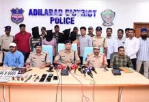 Adilabad : కార్లలో పశువుల కిడ్నాప్.. మత్తు మందు ఇచ్చి వధశాలలకు తరలిస్తున్న అంతర్రాష్ట్ర ముఠా గుట్టురట్టు!