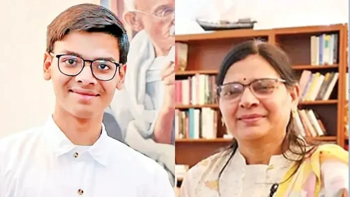 Sarthak Siddhant, Mother Sarthak Siddhant, Mother