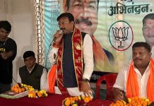 హిందూ యువత పెళ్లి చేసుకుని ఐదుగురు పిల్లల్ని కనాలి: BJP MP సంచలన కామెంట్స్!